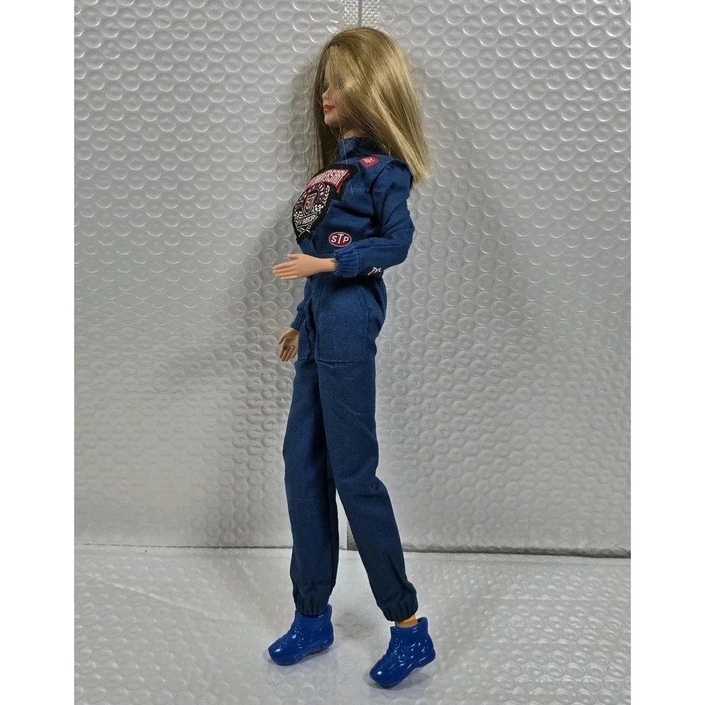 Nascar Barbie 50th Anniversary 1998 Twist & Turn 12